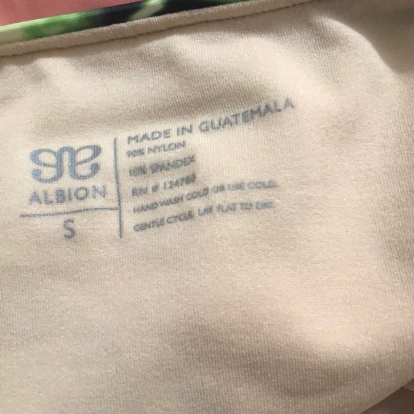 Albion fit two piece - Picture 7 of 7